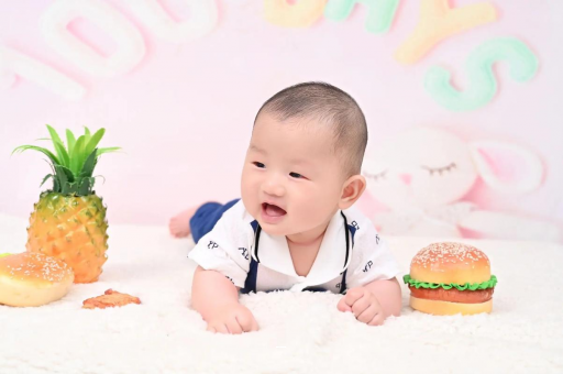 丽江宝宝什么时候能吃盐 丽江宝宝什么时候能吃盐